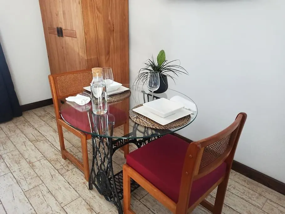 Apartamento Moonlava: Apto, Piscina, Wifi Yaiza