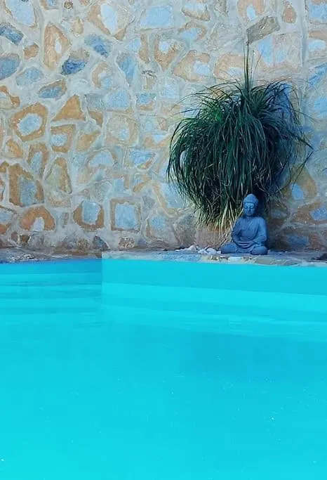 Moonlava: Apto, Piscina, Wifi 야이자